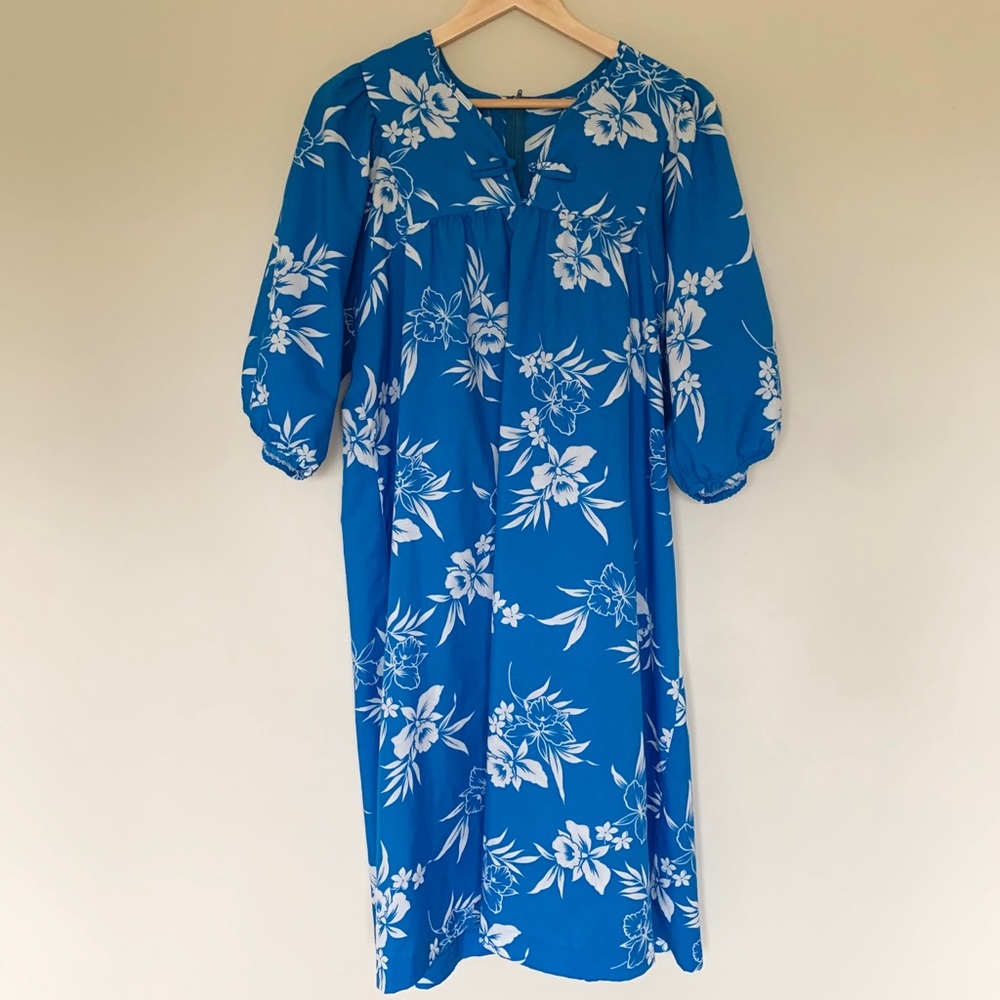 Vintage Royal Hawaiian Muumuu